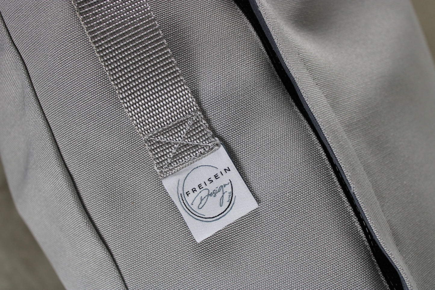 Travel-Bag unbedruckt – Indoor Grau