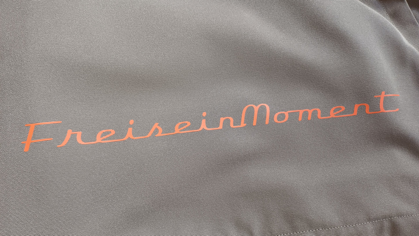 Travel-Bag „Freisein Moment Pure“ – Klar. Modern. Zeitlos.