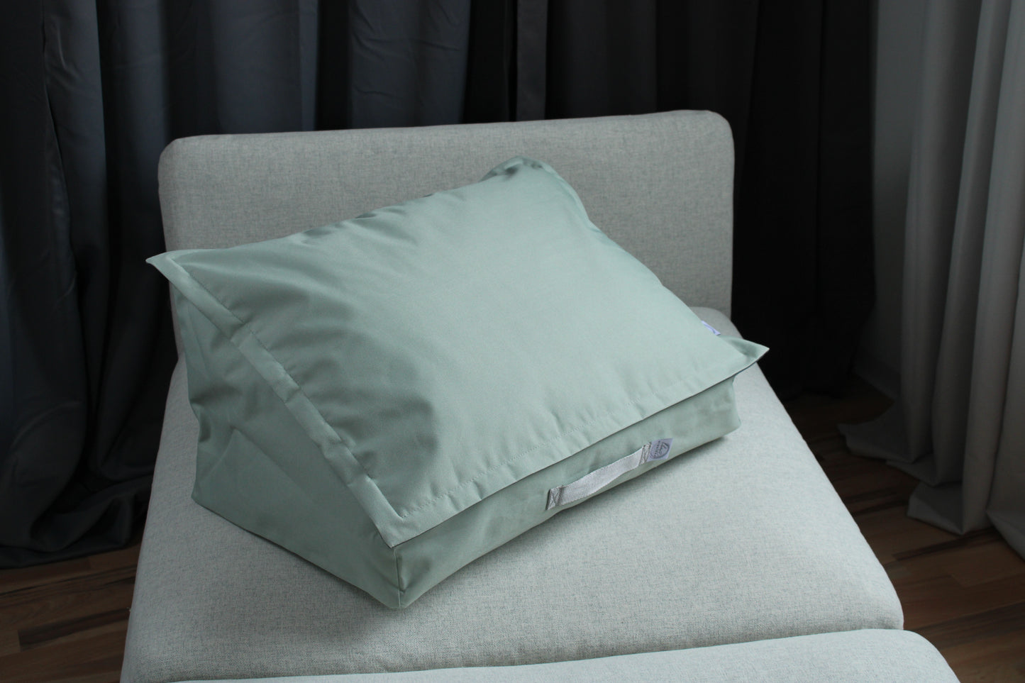 Travel-Bag unbedruckt – Outdoor Salbei