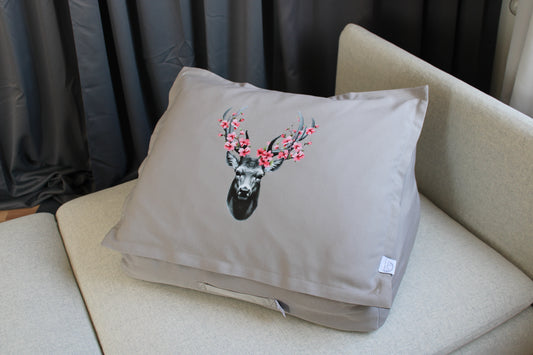 Travel-Bag „Hirschblüte“ – Natur trifft Leichtigkeit