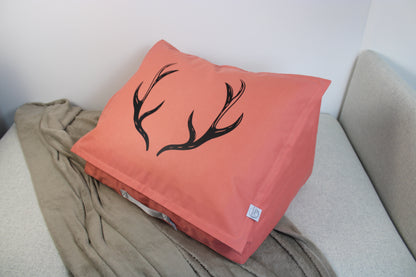 Travel-Bag „Geweih“ – ruhige Naturmomente für dich